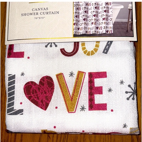 🎄NWT🎄Nordstrom’s Christmas Bundle - Picture 7 of 12